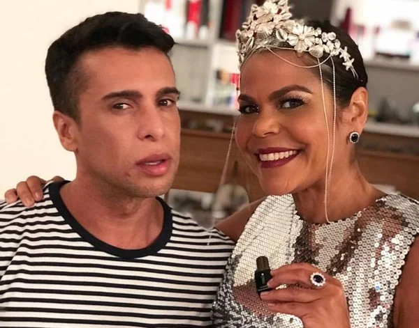 Maquiador G Júnior, queridinho das estrelas, vem a Brasília em agosto