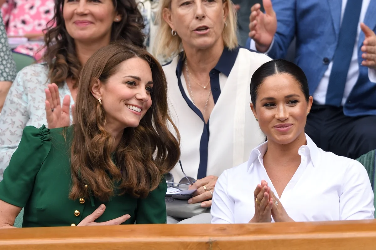 As concunhadas Kate Middleton e Meghan Markle enfrentaram divergências As concunhadas Kate Middleton e Meghan Markle enfrentaram divergências