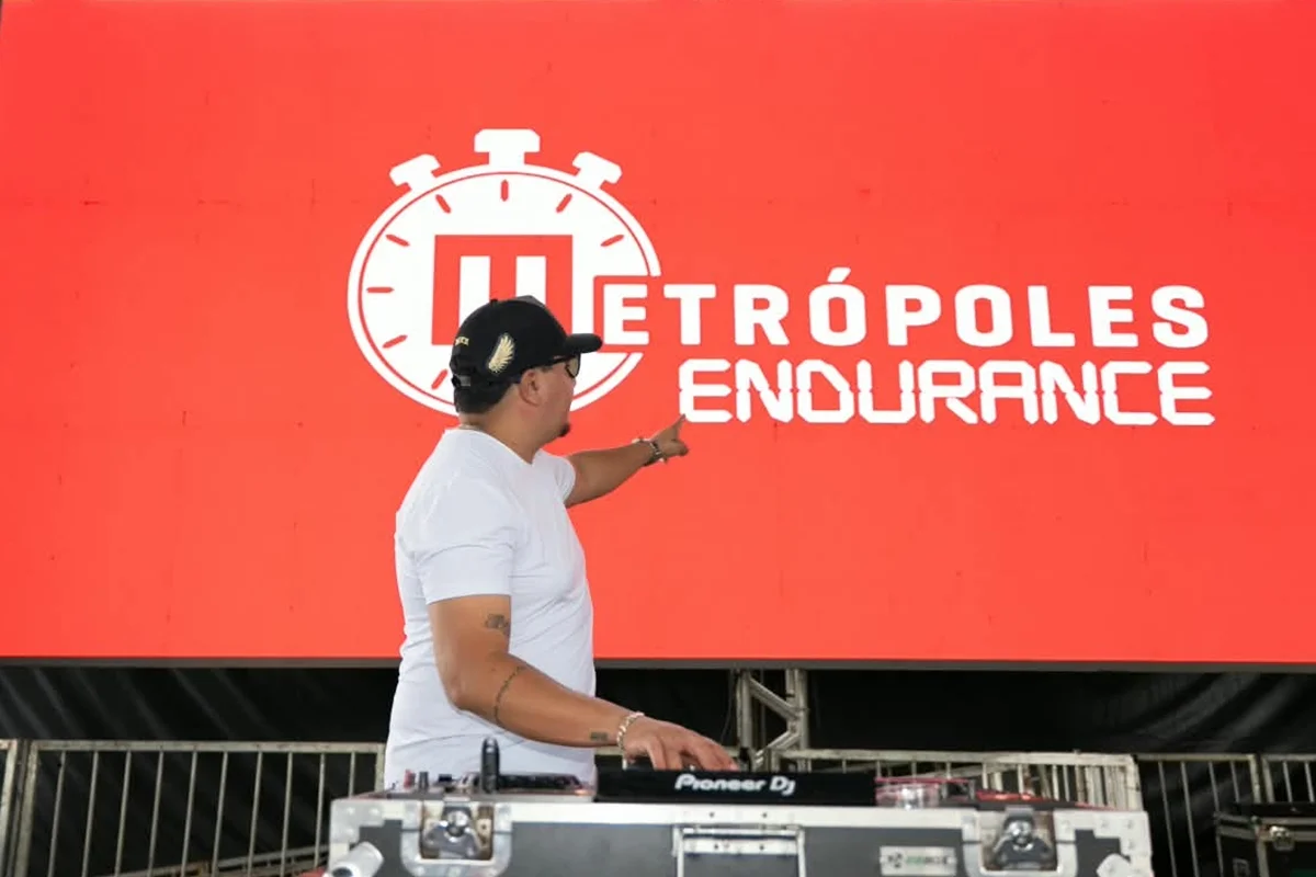 DJ Nilo Zika DJ Nilo Zika