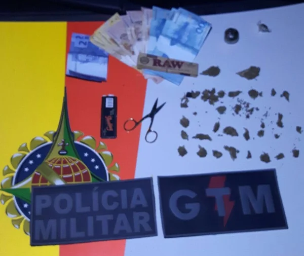 PMDF prende dupla que arrombava comércios na Asa Norte