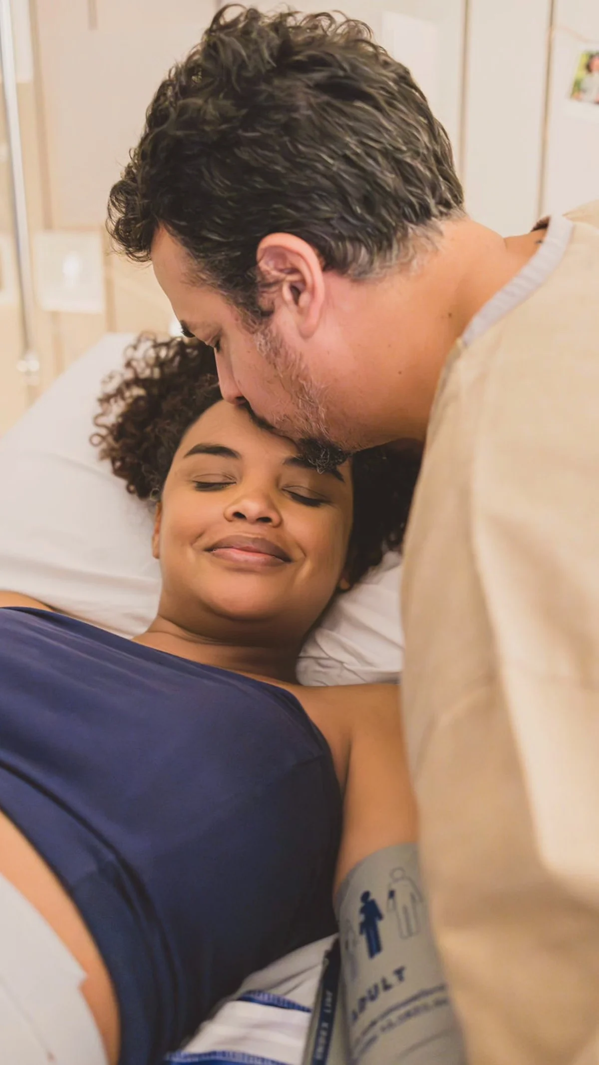 "Quase 16 horas", revela Lucy Ramos sobre parto de Kyara
"Quase 16 horas", revela Lucy Ramos sobre parto de Kyara