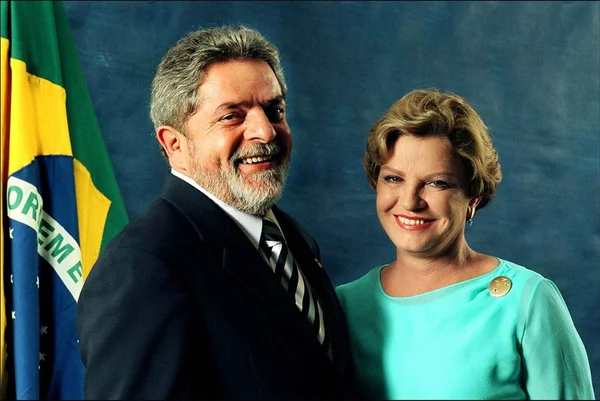 Em nota, Lula e Marisa repudiam denúncia da Lava Jato