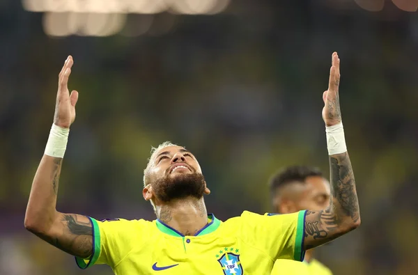 Neymar não cumpre promessa a Bolsonaro em gol contra a Coreia do Sul