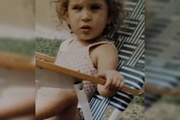 Após 24 anos, mãe reencontra filha sequestrada por facção criminosa