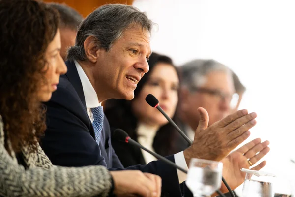 Haddad - Governo detalha medidas de corte de gastos0
