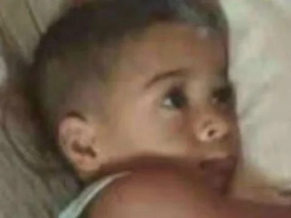Foto colorida de Maycon Vinicius Andrade de Oliveira, criança de 2 anos que se afogou no açude - Metrópoles