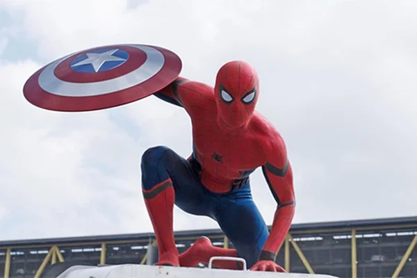 “Homem-Aranha” quase não saiu do papel, conta Stan Lee