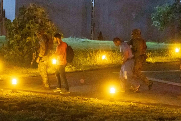 Daniel Vorcaro conduzido para a Superintendência da PF em Brasília -- Metrópoles