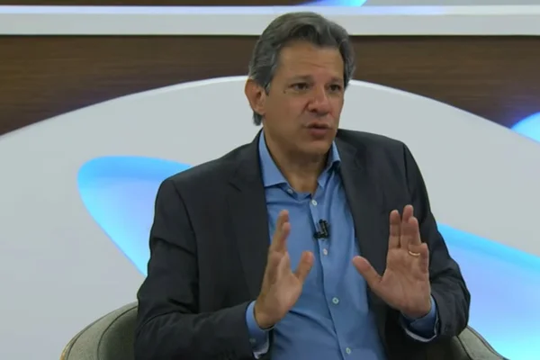 fernando haddad no roda viva