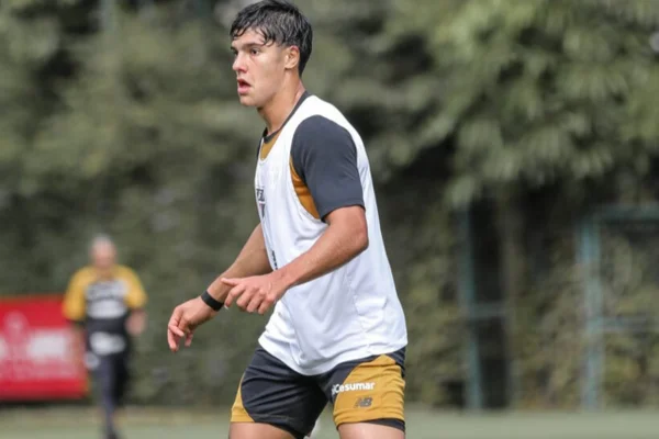 São Paulo reintegra Nicolas aos treinos após atropelar e matar idoso - destaque galeria São Paulo reintegra Nicolas aos treinos após atropelar e matar idoso - destaque galeria