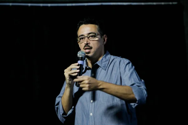 Novo diretor da Ancine defende governo Temer e rechaça manifestações