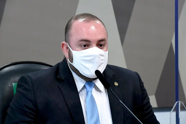 Relator de CPI no Amazonas diz ter sido ameaçado por Omar Aziz
