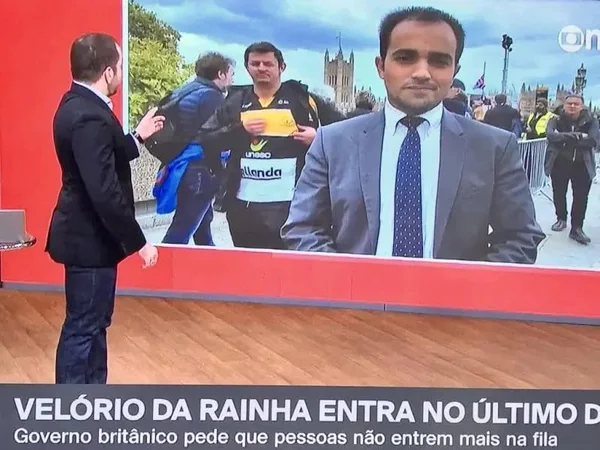 Torcedor viraliza com camisa de clube de SC no funeral da rainha