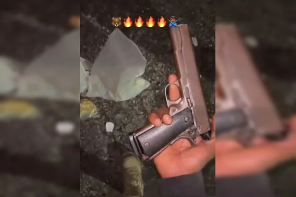 Após matar rivais do CV, membros do TCP zoam sobre armas dos faccionados