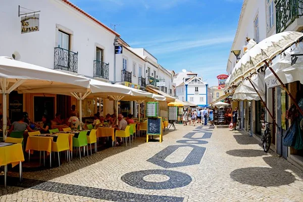 E descobri num bar em Portugal o quanto a nossa língua é doce