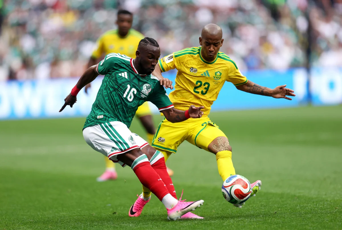 México abre a Copa do Mundo com vitória sobre a África do Sul - imagem 9 México abre a Copa do Mundo com vitória sobre a África do Sul - imagem 9