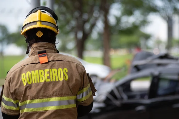 Idoso de 61 anos morre após ser atropelado por um caminhão na BR-020