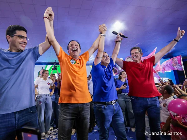 Candidato apoiado pelo PT em SE articulou impeachment de Dilma