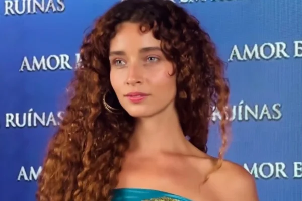 Letícia Laranja celebra 1ª protagonista em trama bíblica da Record - destaque galeria Letícia Laranja celebra 1ª protagonista em trama bíblica da Record - destaque galeria