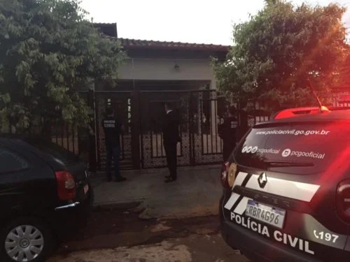 goias operacao fura fila vacina