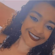 Jovem foi encontrada morta por populares Jovem foi encontrada morta por populares