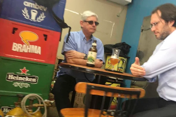 Análise: Rodrigo Janot parece maluco e, para piorar, ainda bebe