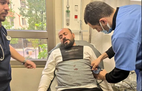 Academia do Oscar negou apoio a cineasta torturado, diz diretor