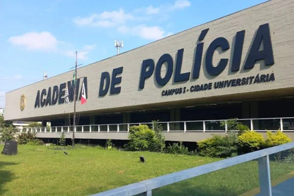 Academia de Polícia Dr. Coriolano Nogueira Cobra - Acadepol, onde aluno levou tiro acidental de instrutor - Metrópoles