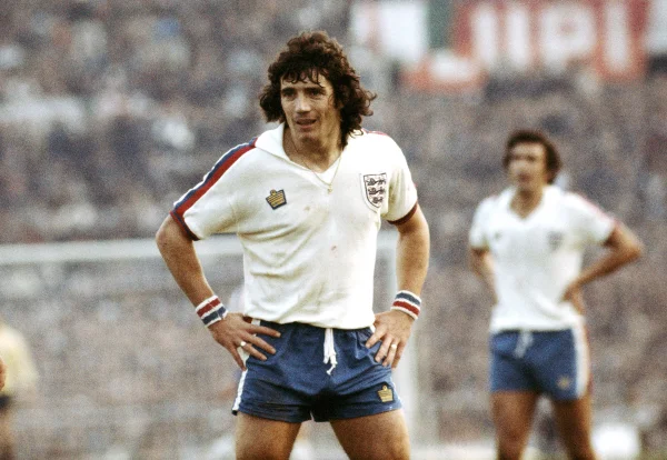 Morre Kevin Keegan, ídolo da Inglaterra e bicampeão da Bola de Ouro
