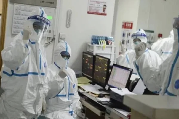Caso nº 1 pode ter surgido no laboratório de Wuhan, diz cientista da OMS