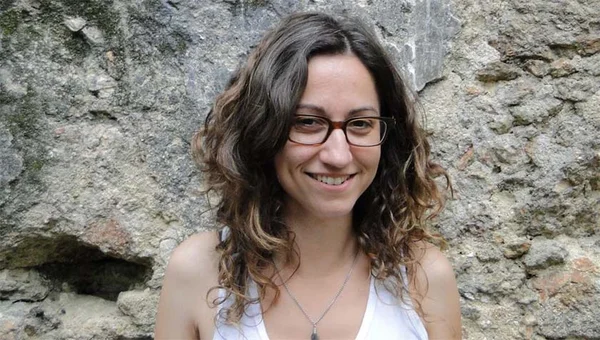 Escritora Carol Bensimon dá oficina e palestra de conto no CCBB