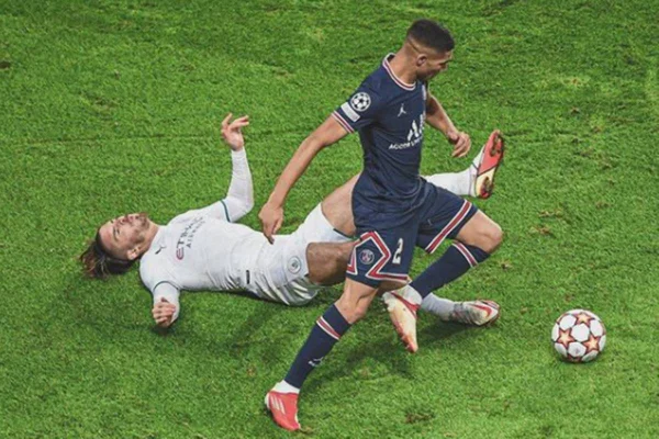 Hakimi e Grealish