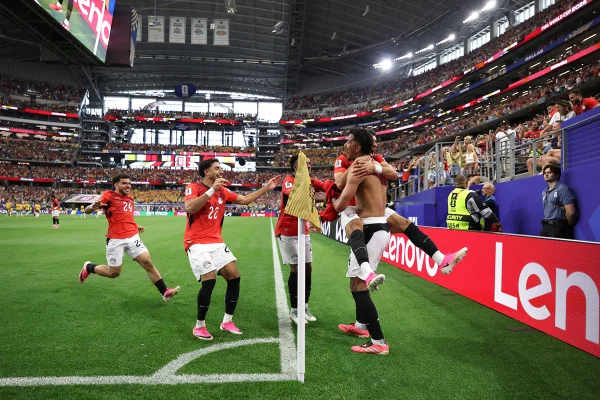 Egito vence Austrália nos pênaltis e avança para as oitavas da Copa