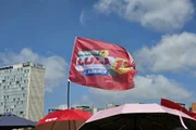 Apoiadores do atual presidente da República, Luiz Inácio Lula da Silva (PT), se reúnem na manhã deste domingo (18/10) para um ato em defesa da reeleição do petista Apoiadores do atual presidente da República, Luiz Inácio Lula da Silva (PT), se reúnem na manhã deste domingo (18/10) para um ato em defesa da reeleição do petista