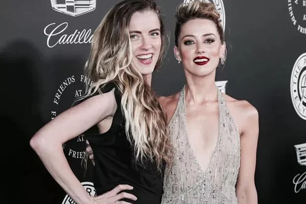Whitney Rodriguez e Amber Heard