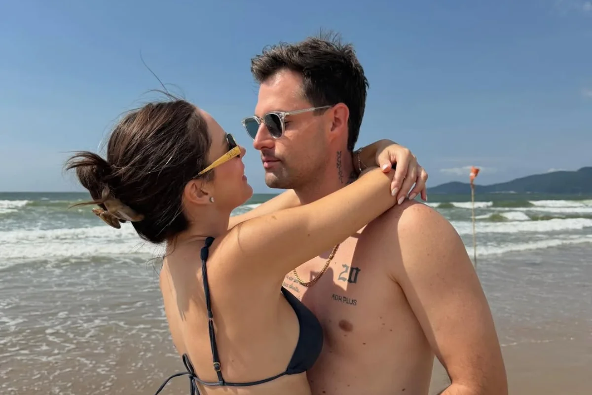 Rezende e Bruna Zaneti Rezende e Bruna Zaneti