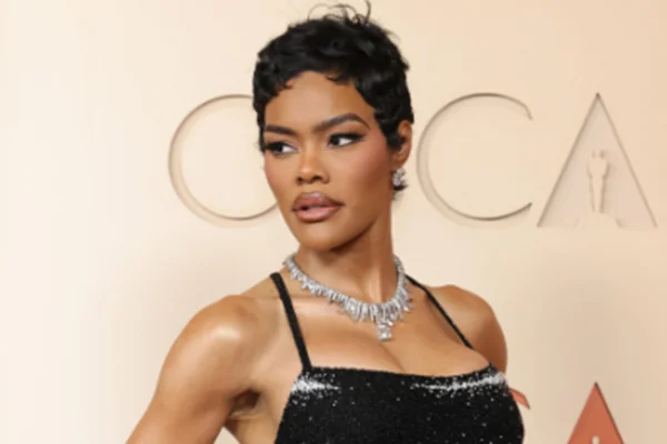 Foto colorida de Teyana Taylor, de Uma Batalha Após a Outra