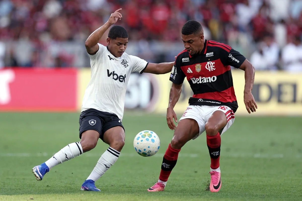 O duelo foi válido pela 25ª rodada do Brasileirão O duelo foi válido pela 25ª rodada do Brasileirão