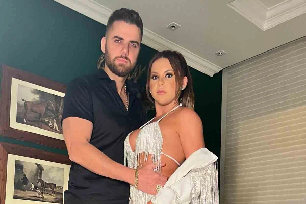 Foto de Zé Neto e Natália Toscano