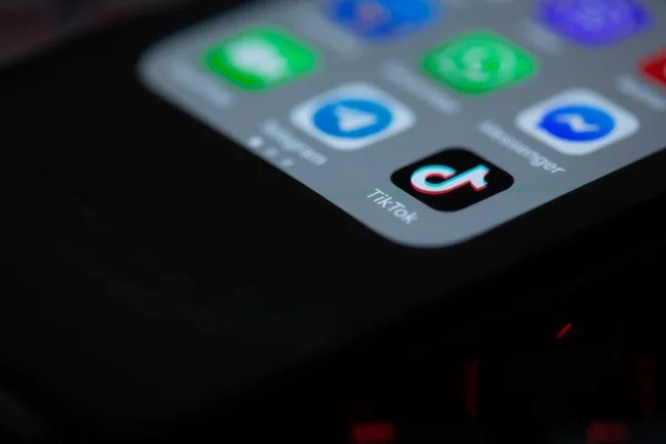 TikTok entra no grupo das 20 marcas mais valiosas do mundo