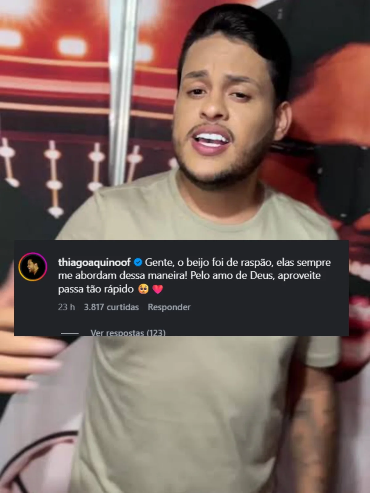 Cantor Thiago Aquino. Cantor Thiago Aquino.