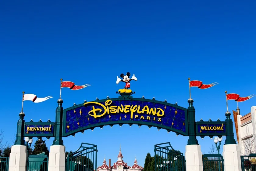 Entrada da Disneyland Paris, na França Entrada da Disneyland Paris, na França