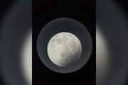 23h35: Início da percepção do eclipse 23h35: Início da percepção do eclipse