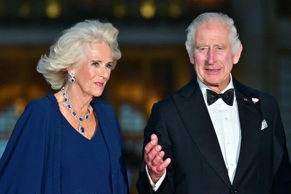 Camilla é a “rocha” de Charles após descoberta de câncer, diz site