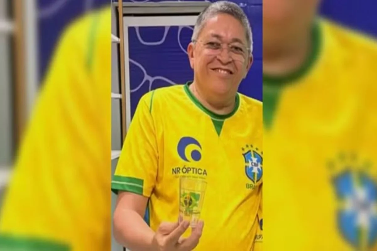 Professor também era dono de uma ótica Professor também era dono de uma ótica