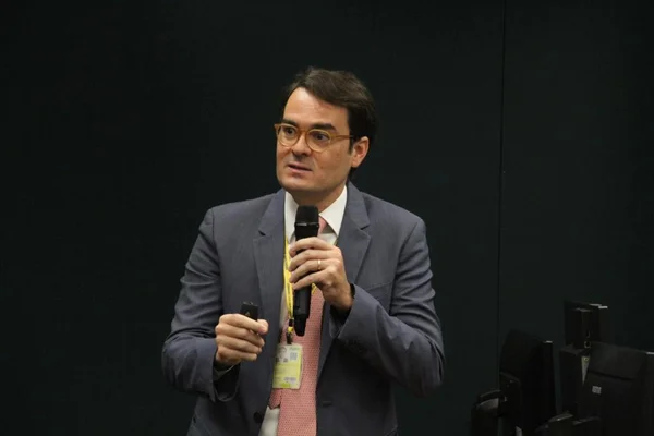 Farmacêuticas criticam proposta do governo para indústria de saúde