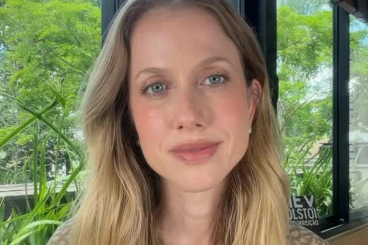 Gabriela Prioli faz balanço da política e revela voto: "Vocês já sabem" Gabriela Prioli faz balanço da política e revela voto: "Vocês já sabem"