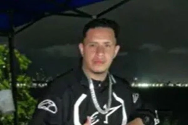 Imagem colorida, corpo encontrado em rio é identificado como de jovem desaparecido- Metrópoles