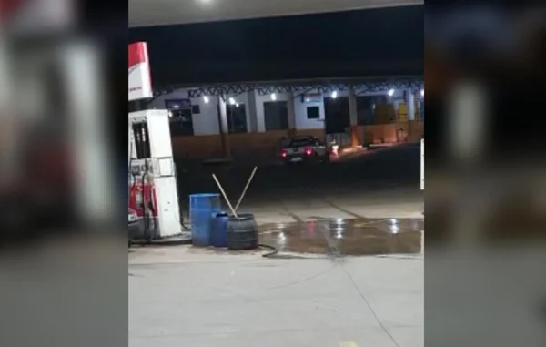goias homem atropela morador de rua em posto de combustíveis