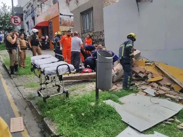 trabalhador-morre-muro-desaba-Curitiba-metropoles